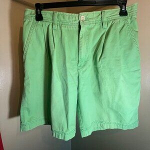 IZOD Saltwater Men's Green Shorts Size 33